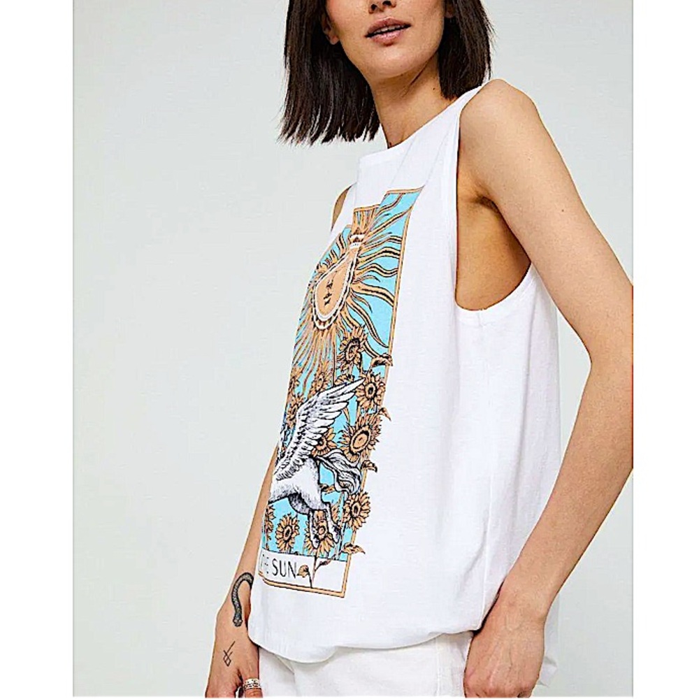 MEDICINE M+ Oversized White Muscle Tank The Sun Print Tarot Spiritual Women’s S